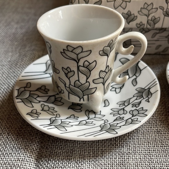 Allev ceramic 12 piece footed cup espresso or tea set - Picture 3 of 9